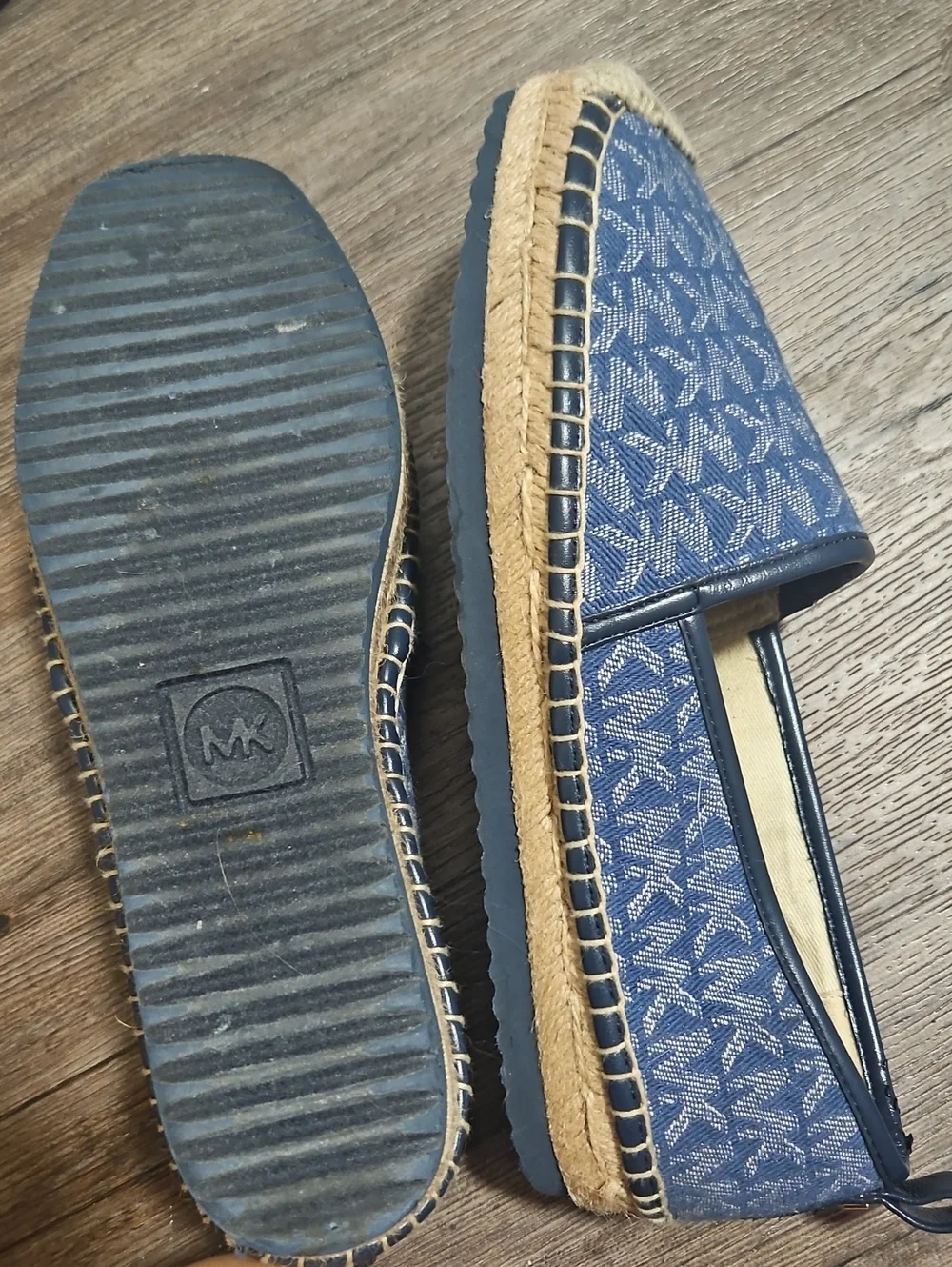 Euc Worn Sparingly 6.5 Michael Kors Blue Logo Canvas Espadrilles